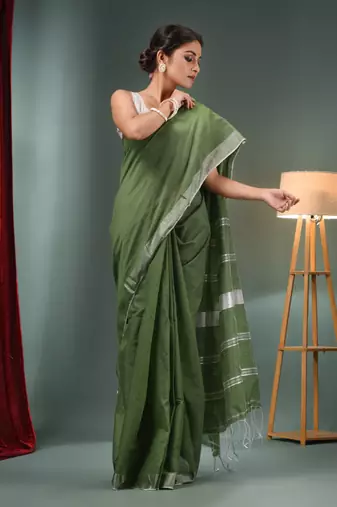 Sap Green Cotton Blend Handwoven Saree With Zari Border