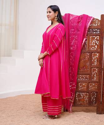 Fuchsia rosa anarkali with wide leg pants 2