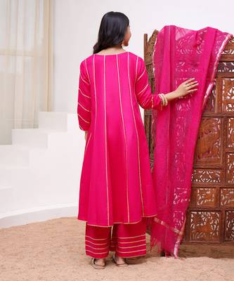 Fuchsia rosa anarkali with wide leg pants 4