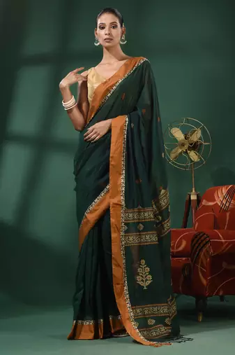 Emerald Green Cotton Handwoven Saree With Texture Motifs