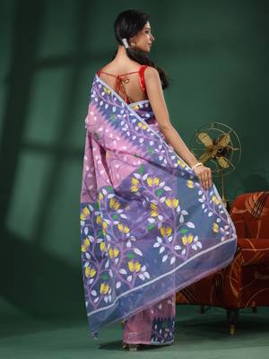 Pink Handwoven Dhakai Jamdani Saree With Foliage Designs Without Blouse 4