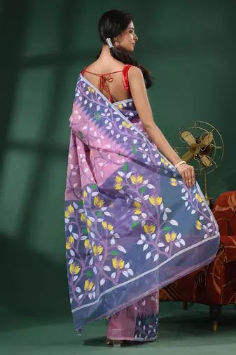 Pink Handwoven Dhakai Jamdani Saree With Foliage Designs Without Blouse