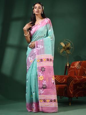 Sea Green Handwoven Dhakai Jamdani Saree With Floral Border Without Blouse 2