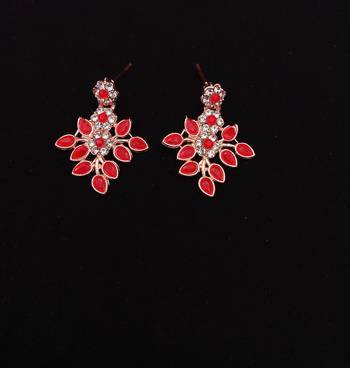 Red Yellow Gold Necklaces 2
