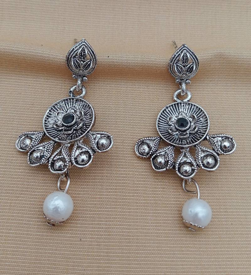 Black Yellow Gold Necklaces