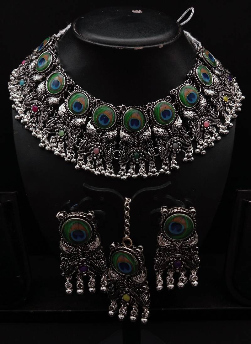 Black Yellow Gold Necklaces