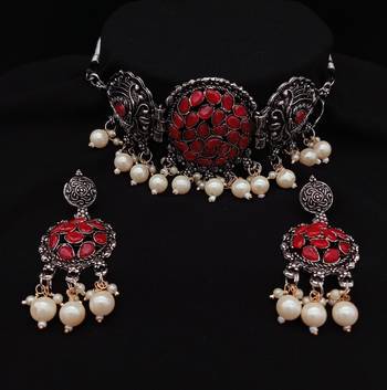 Red Yellow Gold Necklaces 1