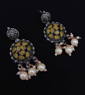 Yellow Yellow Gold Necklaces 3