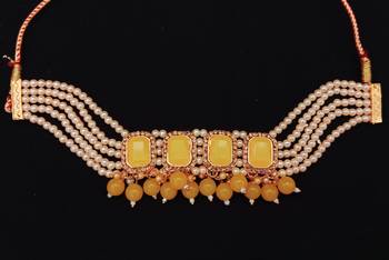 Yellow Yellow Gold Necklaces 1