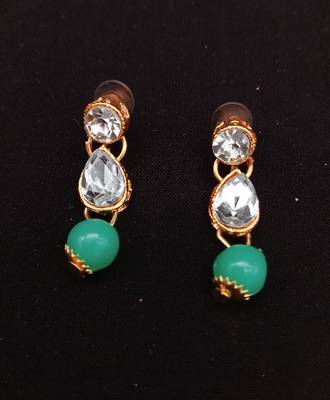 Mint Yellow Gold Necklaces 2
