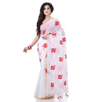 White cotton silk handloom cotton blend saree hibicus joba flower embroidery design with blouse piece 1