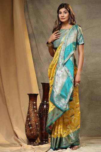 Soft Organza Silk Zari Weaving Saree With Meenakari Pallu & Contrast Border