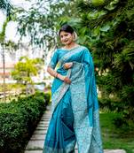 Handloom Silk Blend With Rich Weaving Pallu & Border