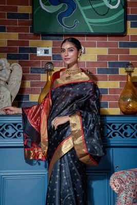 Soft Tusser Silk With All Over Bandhani Style Butti Weaves & Kantha Stich Border 2
