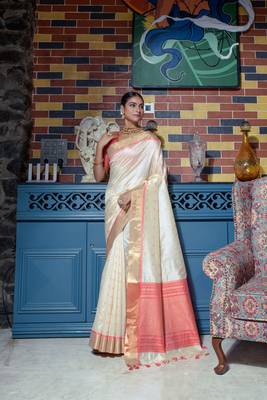 Soft Tusser Silk With All Over Bandhani Style Butti Weaves & Kantha Stich Border 2