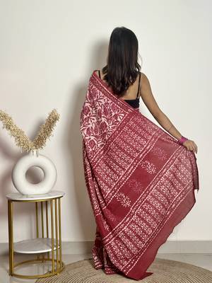 Bougainvillea - Cotton Mulmul - Handblock Dabu Saree 2