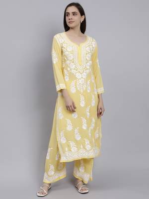 hand embroidered yellow cotton blend lucknow chikankari women kurta set 2