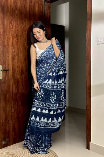 Navy Blue Cotton Printed Saree