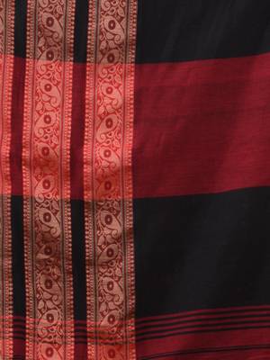 Dark Red Cotton Handwoven Soft Saree With Paisley Border 5