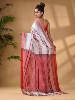 White Cotton Handwoven Soft Saree With Temple Border 4