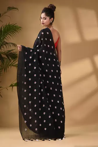 Black Cotton Handwoven Soft Saree With Floral Motifs