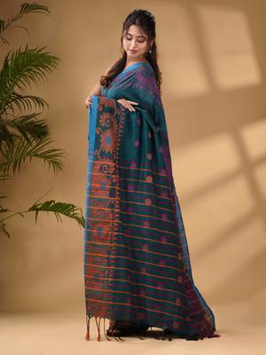 Teal Cotton Handwoven Saree With Paisley Border 4