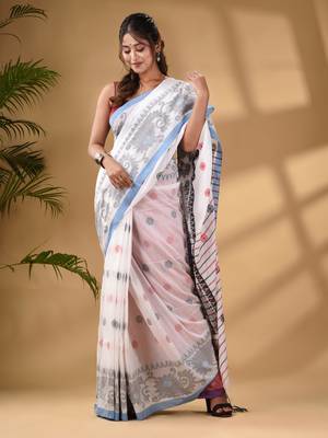 White Cotton Handwoven Saree With Paisley Border 2