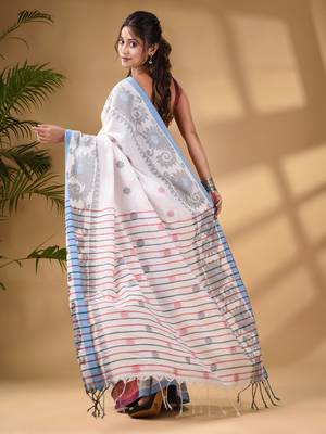 White Cotton Handwoven Saree With Paisley Border 5