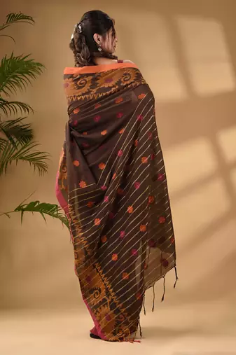 Brown Cotton Handwoven Saree With Paisley Border