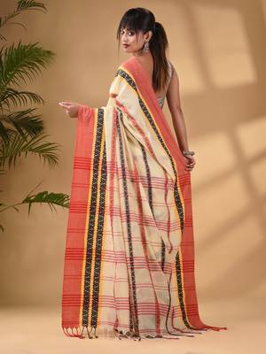 Light Yellow Cotton Handwoven Saree With Texture Border 4