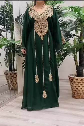 Green Zari Stone Work Georgette Islamic Style Beads Embedded Partywear Kaftan Long Gown Evening wear Dubai kaftan