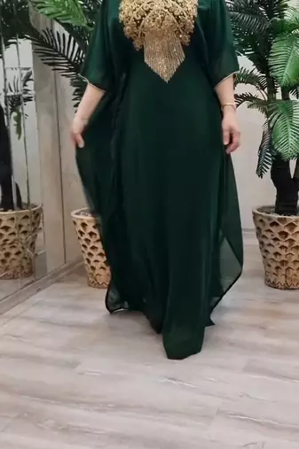Green Zari Stone Work Georgette Islamic Style Beads Embedded Partywear Kaftan Long Gown Evening wear Dubai kaftan