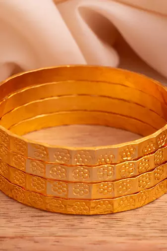 Golden bangles Patli set of four  flower design one gram gold
