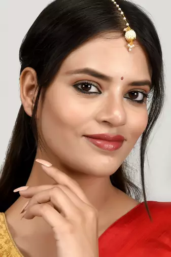 Gold plated white pearl beaded borla maang tikka