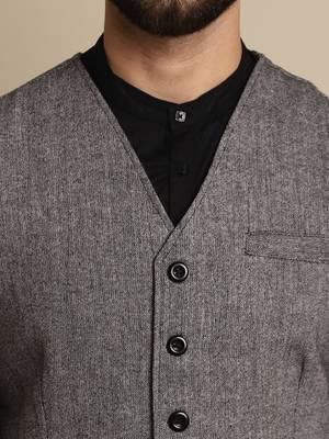 Woolen waiscoat with welt pockets 5