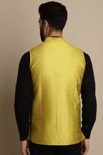 Mandarin collar waistcoat