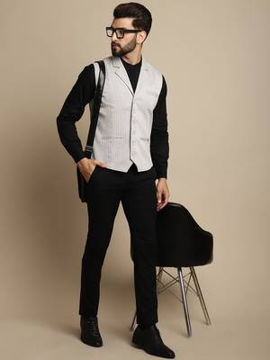 Waistcoat with notched lapel 1