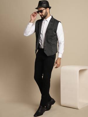 Waistcoat with notched lapel 1