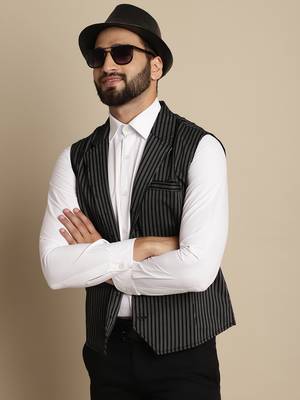 Waistcoat with notched lapel 5