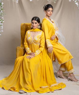 Yellow kurta set. 5