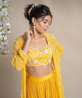 Yellow cape set with bustier and  palazzos. 3