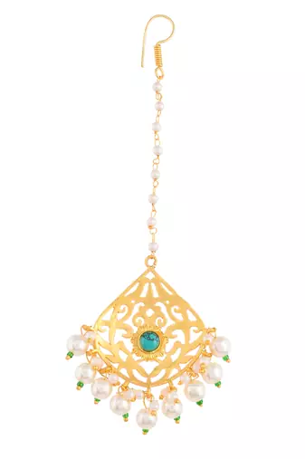 Gold plated handcrafted pearl maang tikka