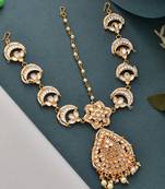 Kundan wedding head chain with mang tikka