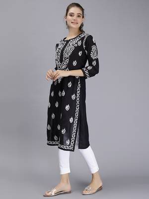 hand embroidered black cotton lucknowi chikan kurta 3