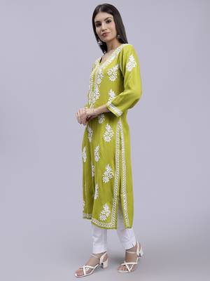 hand embroidered mehendi green rayon lucknowi chikan kurta 2
