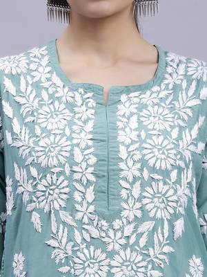 hand embroidered bottle green muslin lucknowi chikan kurta 4