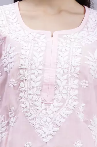 hand embroidered pink terivoil cotton lucknowi chikan kurta