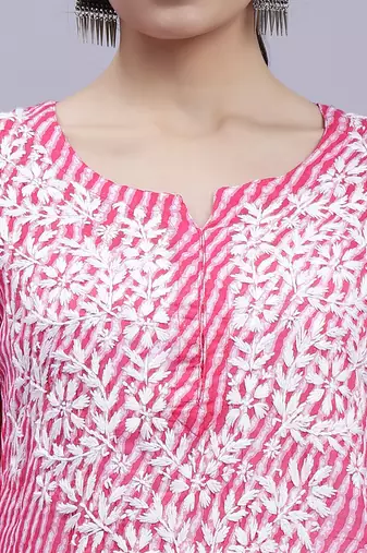 hand embroidered pink mal-mal lucknowi chikan kurta