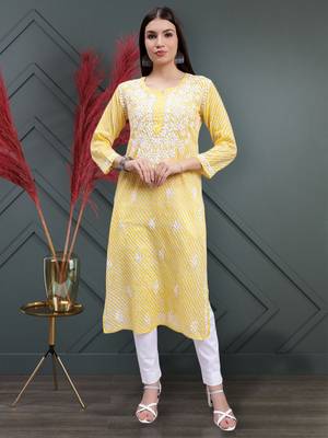 hand embroidered yellow mal-mal lucknowi chikan kurta 1
