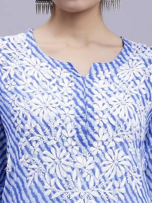 hand embroidered dark blue mal-mal lucknowi chikan kurta 4